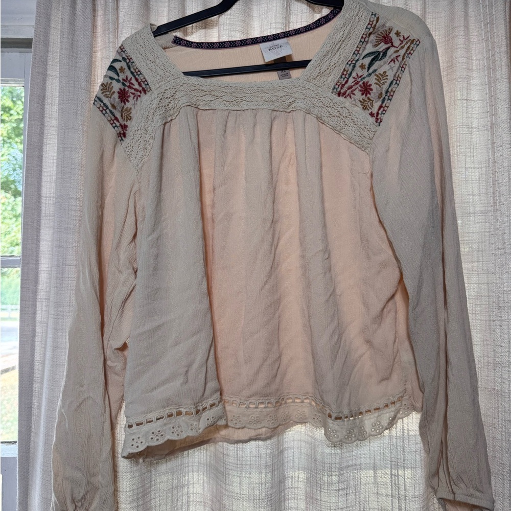 Knox Rose Floral Embroidered Blouse - Cream and Red
